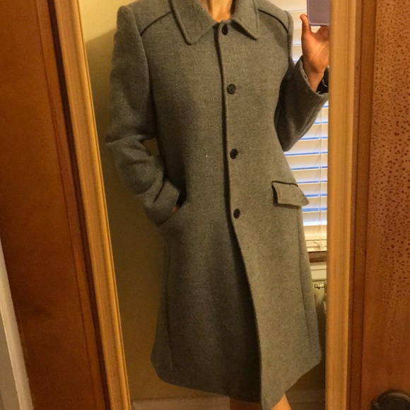 Via Spiga Jackets & Blazers - VIA SPIGA gray, buttoned up coat, wool, polyester